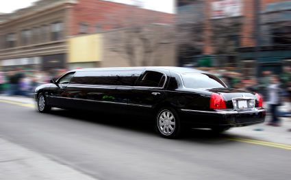 Stretch Towncar Riverside Limos for corporate travel, airport shuttles, weddings and event limousine rentals