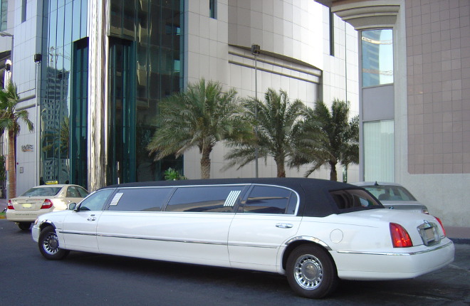 la tuxedo limousine and orange county tux limo